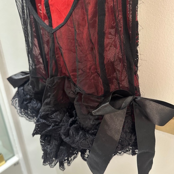 2 pc Lingerie Set - Picture 2 of 2